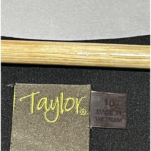 Taylor Velvet Floral Burnout A Line Dress 16 Whimsigoth Artsy Holiday Tiered - Picture 8 of 10